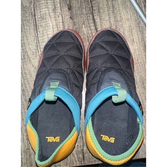 Teva ReEmber Slip-On Size 4 Youth - Picture 7 of 8